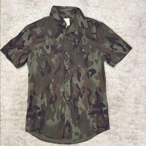 American Eagle Outfitters Green and Brown Casual Button Down Shirt